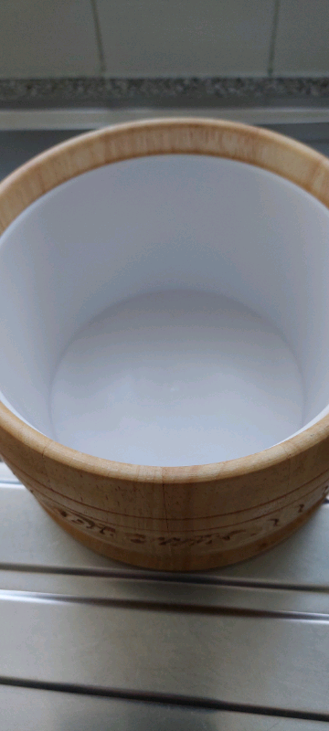 Biscuits barrel 