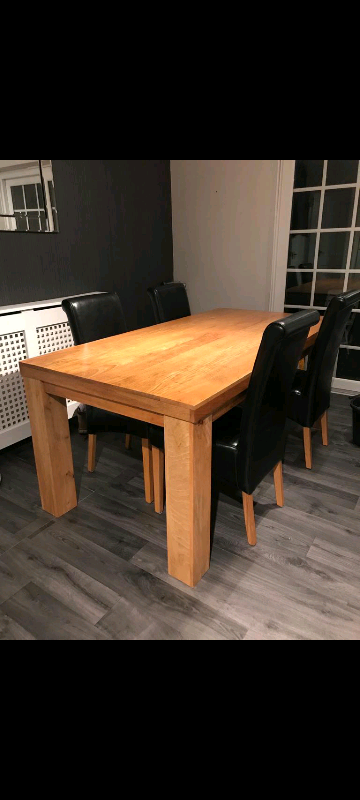 Oak furniture land table 
