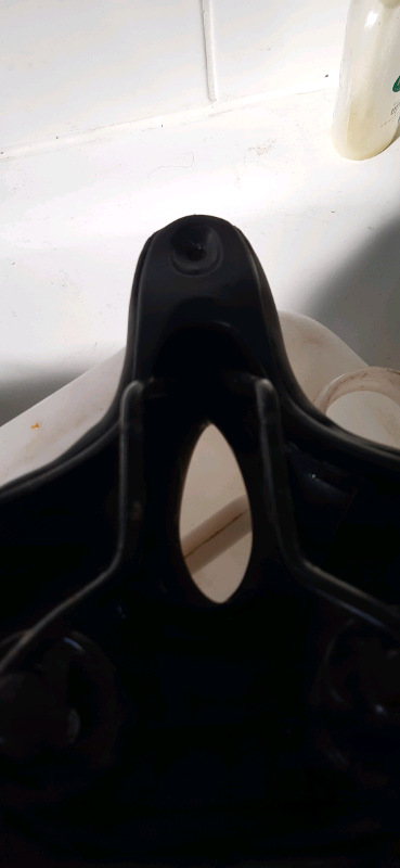 Soft padded extra comfort support bike seat saddle