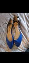 image for BNWT 2 Tone Shoes Size 8