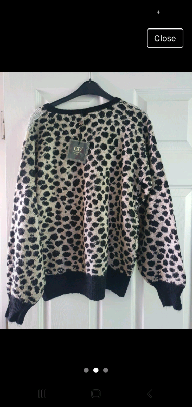 Leopard print sequins jumper
