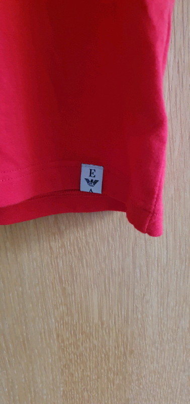 ARMANI MENS RED T-SHIRT SIZE XL (GENUINE, BRAND NEW & UNUSED) 