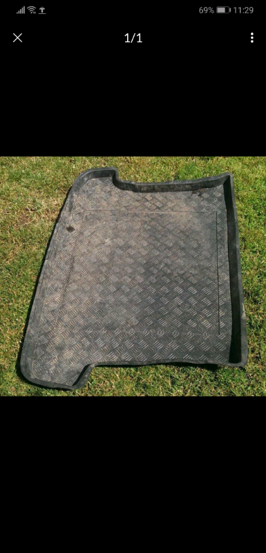 image for Toyota corolla verso boot liner. 