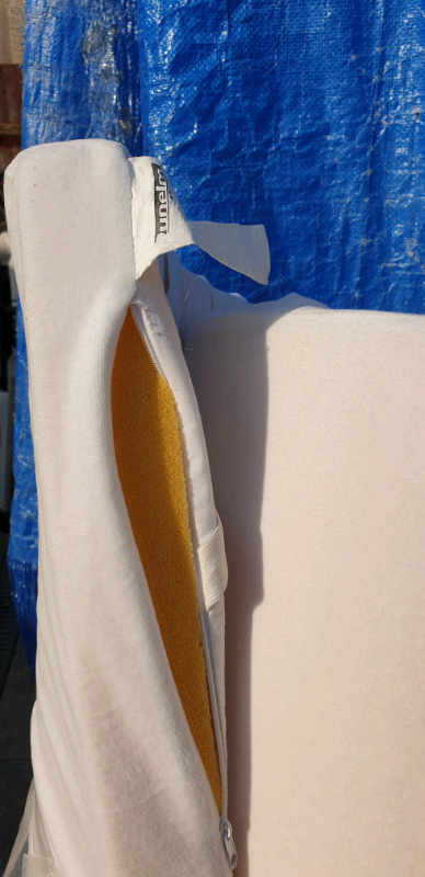 Double  bed mattress topper 