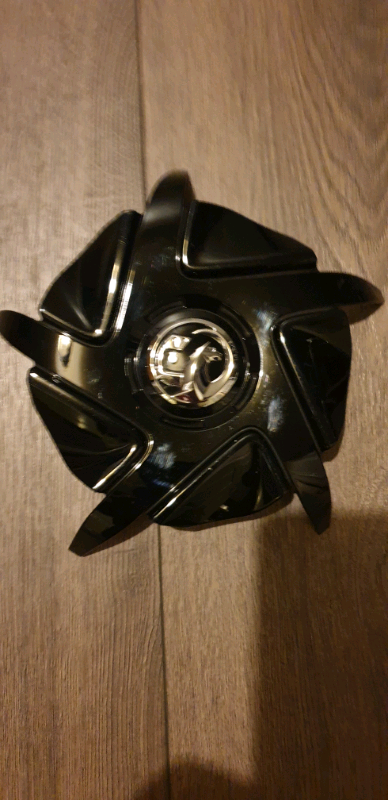 image for ((1))Corsa E Centre cap for limited edition 