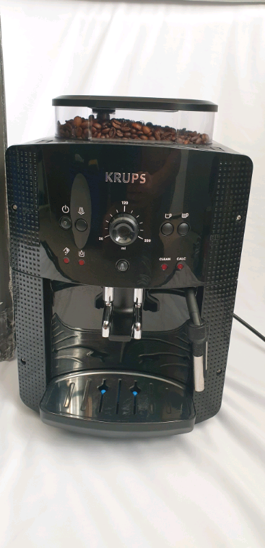 image for Krups EA8100 Automatic Coffee Machine espresso 1.8l 15bar beans cappuc