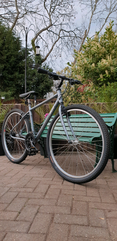 Gravel Bike - 24 speed - DAWES "BESPOKE" Ultralite.