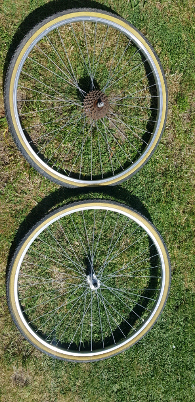 image for 26&quot; BIKE WHEELS SET OF 2 FRONT AND REAR GREAT  CONDITION 