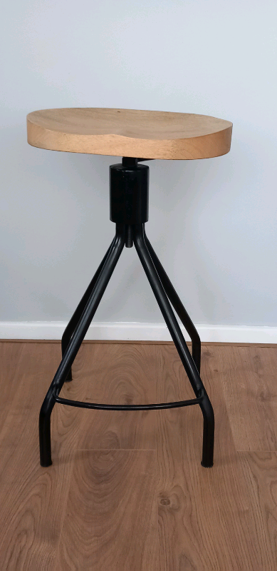 Breakfast stool 