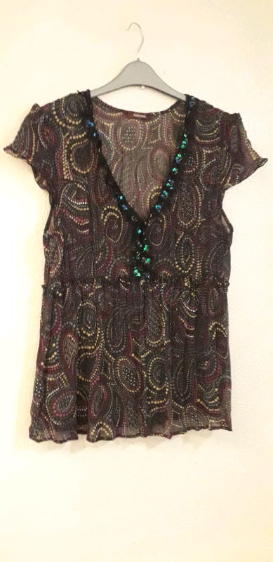image for LADIES MULTI COLOUR TOP