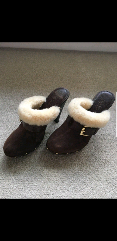 image for Genuine Michael Kors... in size 5. in immaculate condition 