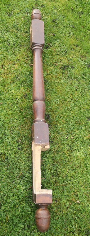 Solid Oak Newel Post