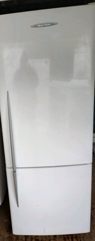 BARGAIN TALL FRIDGE FREEZER LiKE NEW FULL WORKING DELIVERY FOR FUEL.