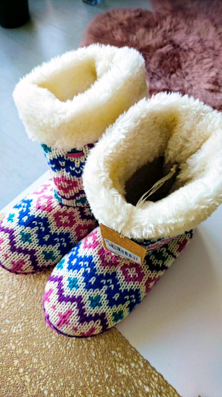 image for Female slippers very nice pattern- brand new with tags. Medium size UK