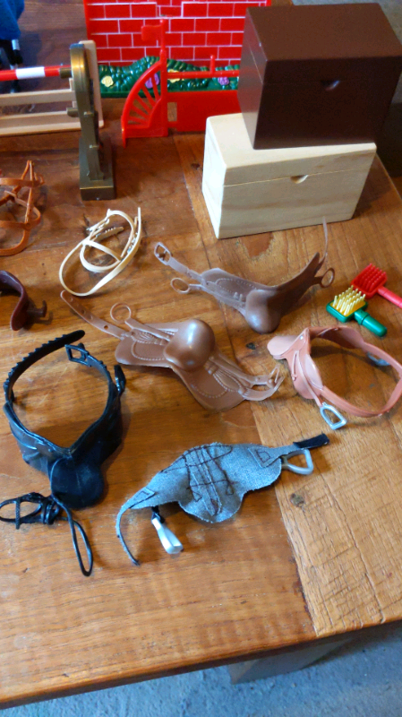 Random horse toys and box