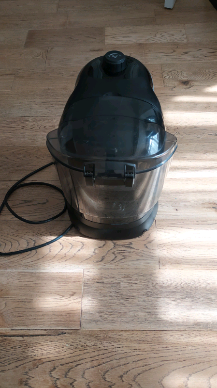 USED ONCE. DeLonghi EC220.CD coffee machine