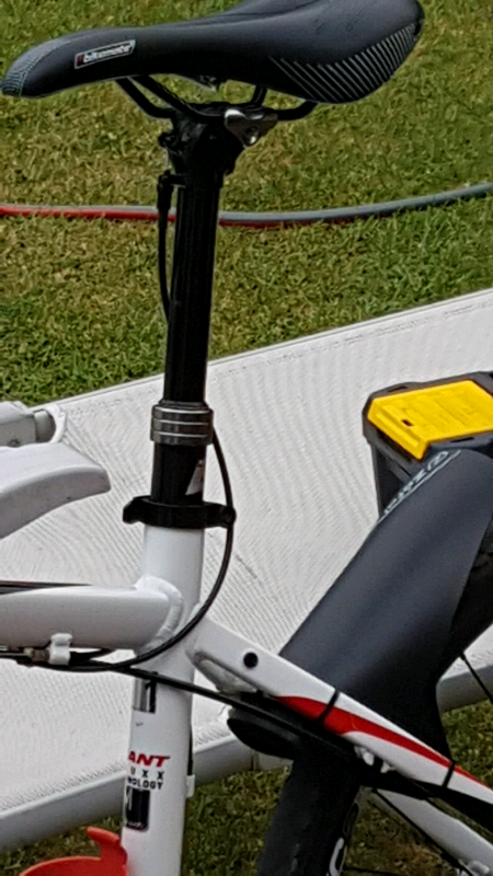 Dropper seat post for mountain bike's 