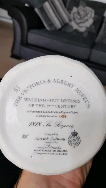Royal Worcester '1818 the Regency' Figurine 