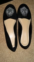 BLACK Suede NEW LOOK Flat Shoes size 5 NEW