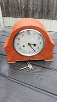 Wooden clock Enfield with key working order. 