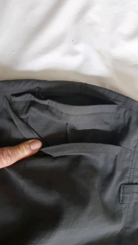 Northface/Kathmandu Walking Hiking Pants size 38 XL Brand New. 