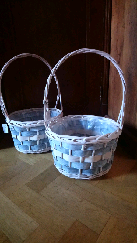 2 x Grey and white wicker baskets