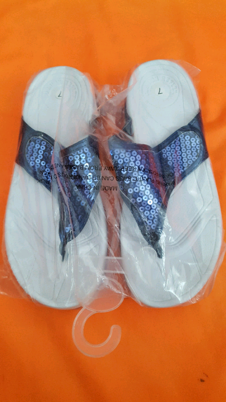 image for Women's Cushion Reflex sandals (brand new) in size 7.