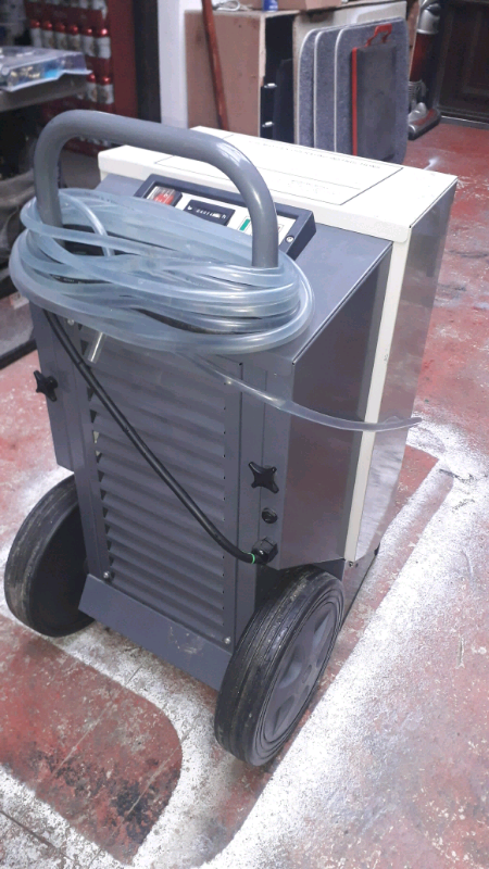 DEHUMIDIFIER (Dantherm CDT30) large tank 14 ltrs very good working ord