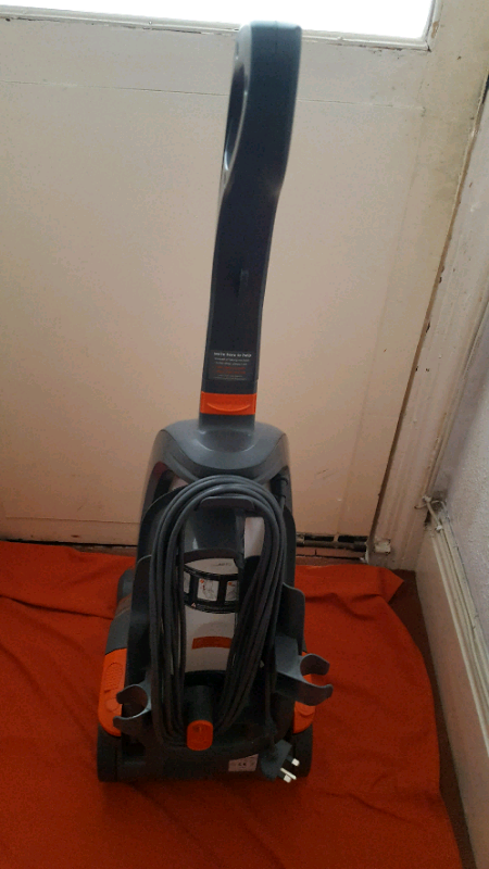 Heavy Duty Vax Rapide Ultra Carpet washer, dual V technology.