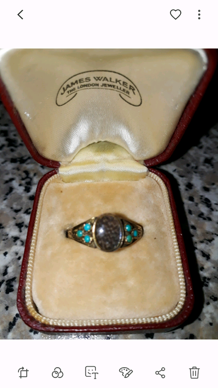 Rare to find gold Georgian mourning ring 