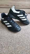 Kids Adidas Astro football boots shoes size 2