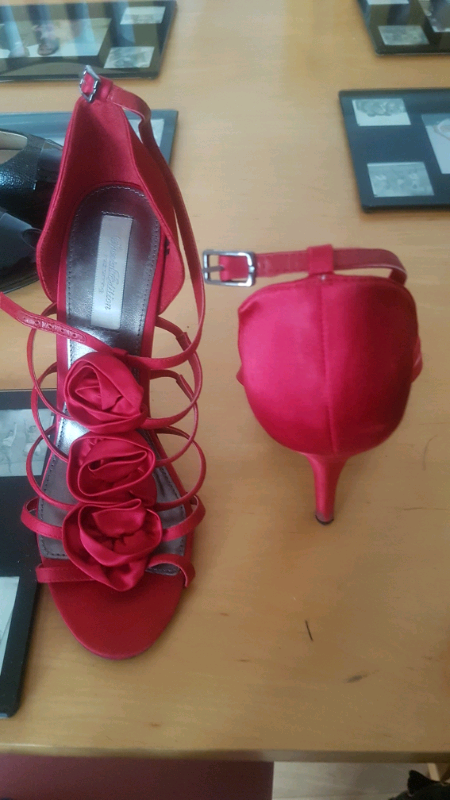 Ladies shoes