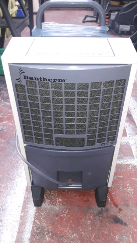 DEHUMIDIFIER (Dantherm CDT30) large tank 14 ltrs very good working ord