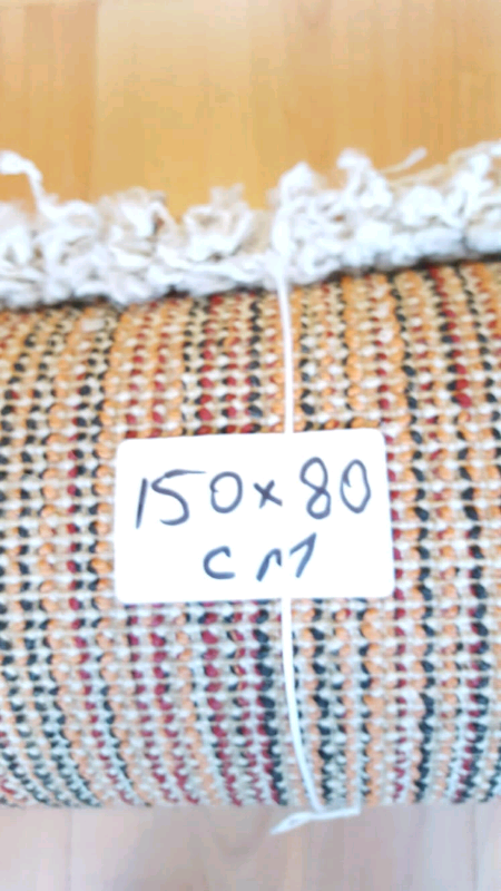 Grey shaggy carpet /rug