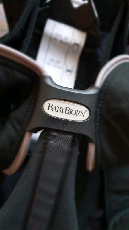 baby bjorn carrier