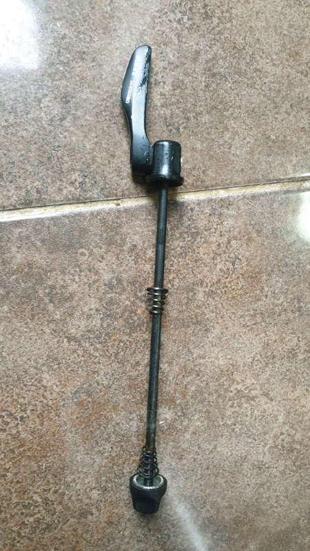 Quick release skewer
