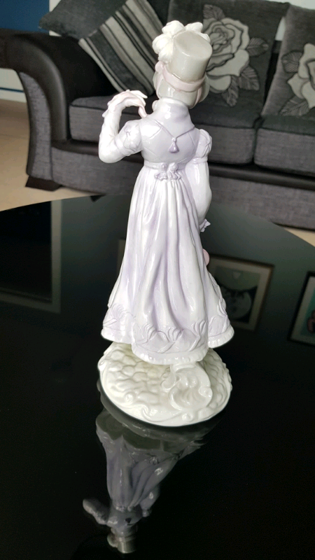Royal Worcester '1818 the Regency' Figurine 