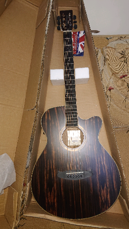 Tanglewood Electro Acoustic Guitar 