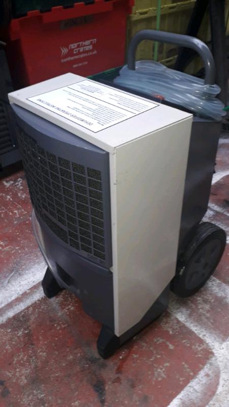 DEHUMIDIFIER (Dantherm CDT30) large tank 14 ltrs very good working ord