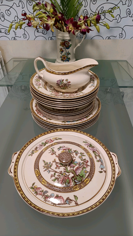 Vintage Indian Tree ‘Washington’ Dinner Service