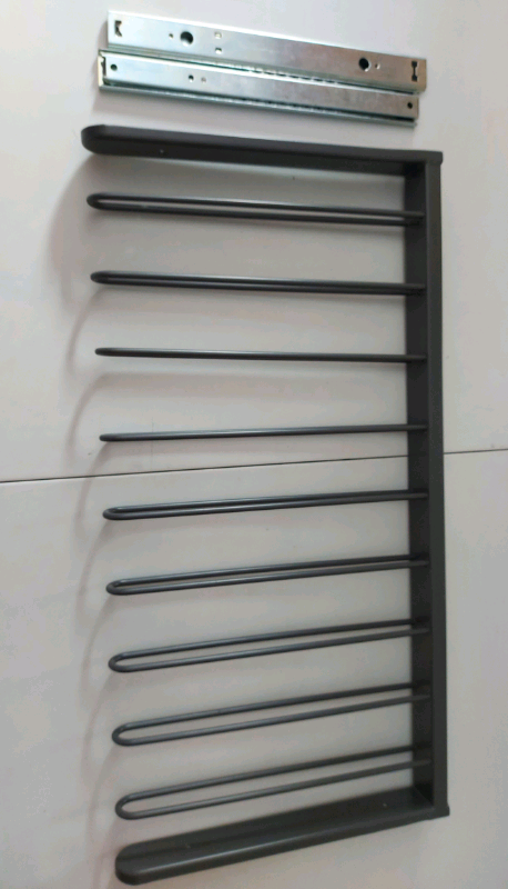 image for Pull out clothes hanger.