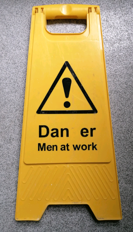 WARNING SIGN - DANGER MEN AT WORK Yellow & Black - FUN or PROFESSIONAL