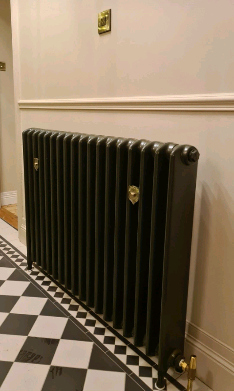 Cast iron radiators 🔥 fully refurbished 