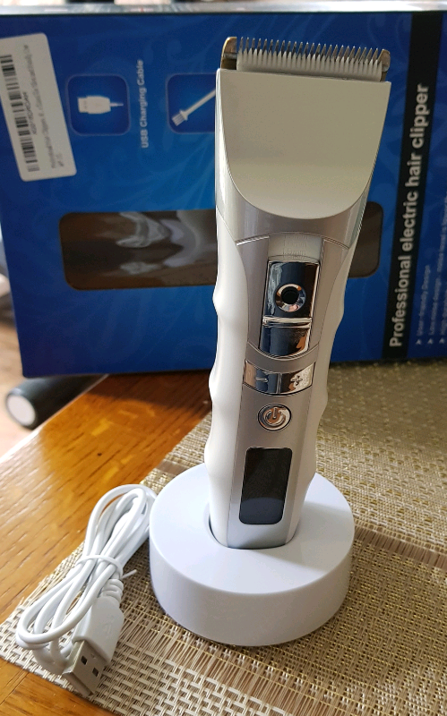 Cordless hair clipper set with digital display, new 