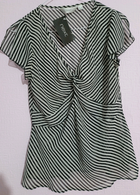 Next White/ Black Stripes Sleeveless Top size 14 v neck, RRP £19.99.