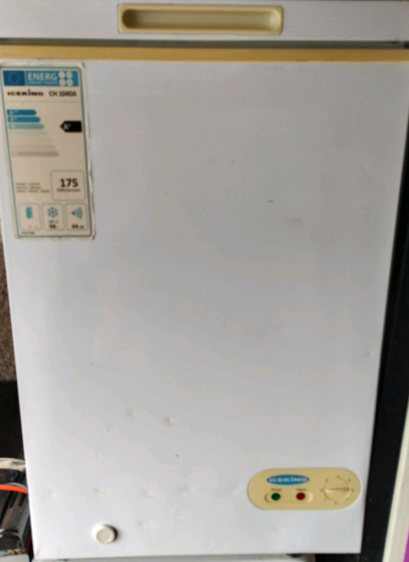 BARGAIN CHEST FREEZER FULL WORKING DELIVERY FOR FUEL THANKS.