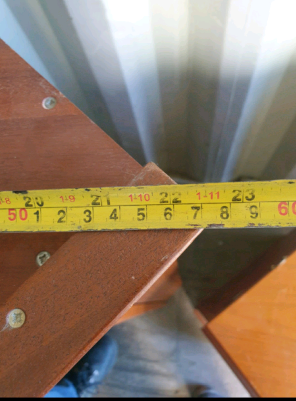 Coner shelf