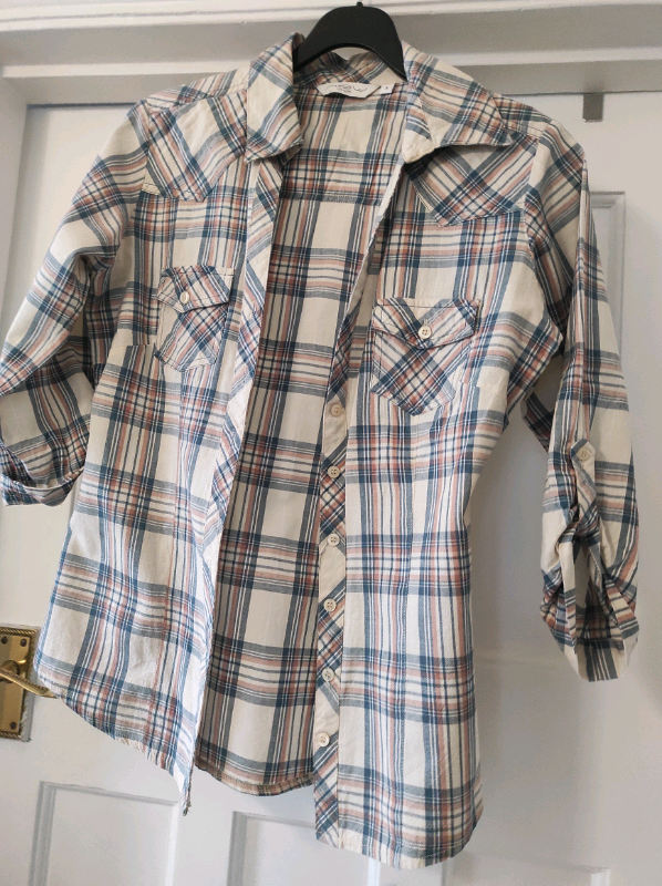 Ladies shirt size 8