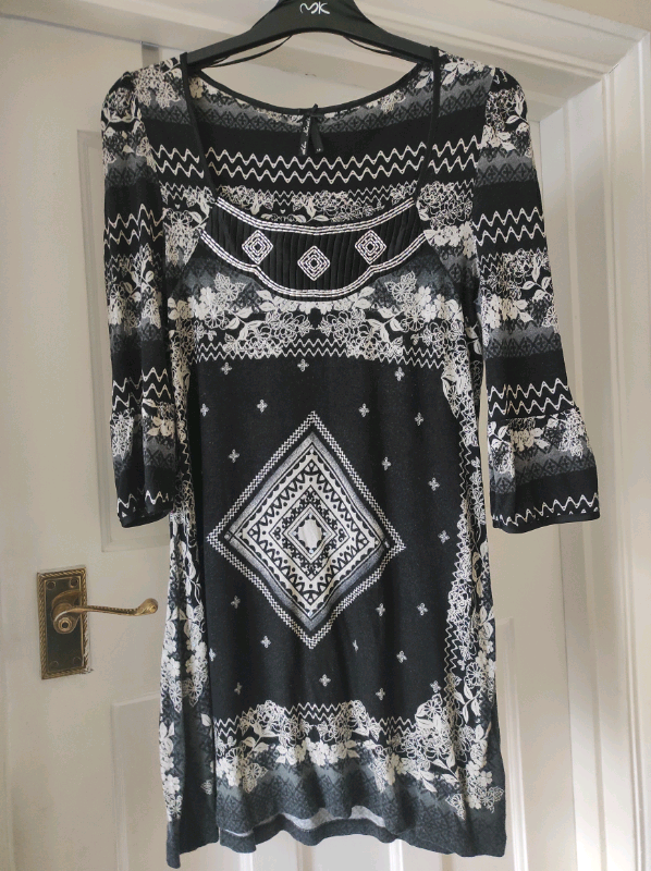 image for Ladies top/Dress size 10