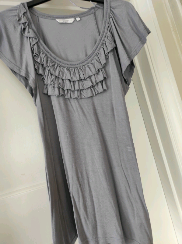 Ladies tops - Size 8